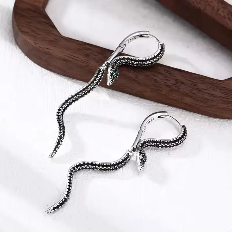 CowLost | business-card-cases-sam-panda-925-sterling-silver-vintage-square-snake-hoop-earrings-for-women |5