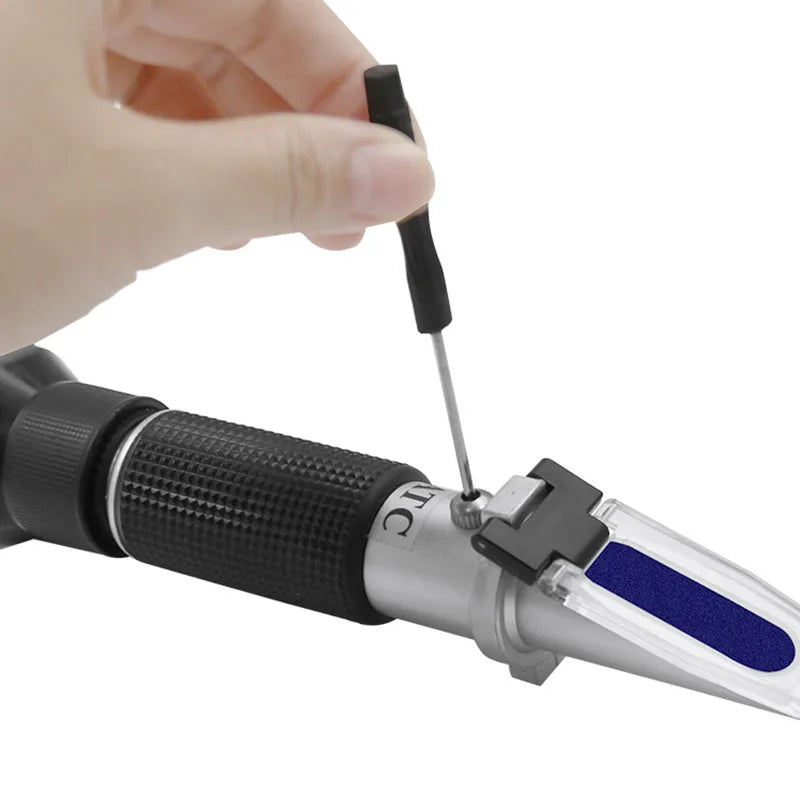 0-90% Brix Sugar Refractometer with ATC for Fruit Juice and Liquid Measurement