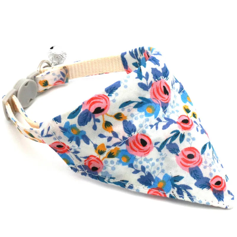 CowLost | activewear-pants-adjustable-little-daisy-dog-and-cat-neck-scarf-bandana |3