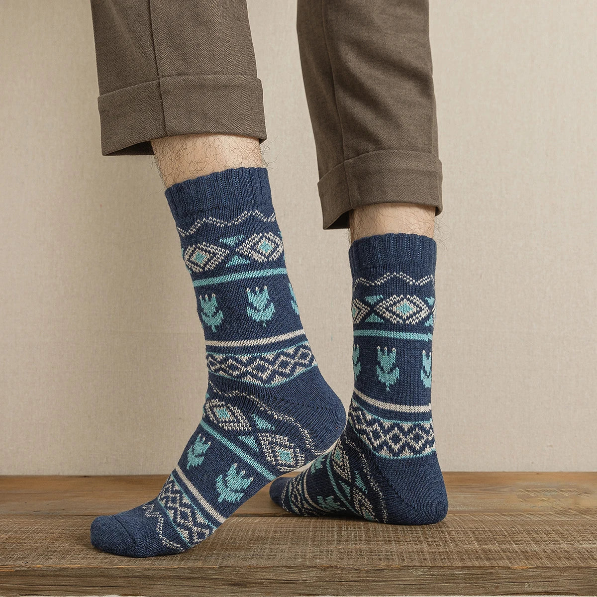 CowLost | sporting-goods-5-pairs-thick-warm-winter-socks-for-men-women-retro-style |12