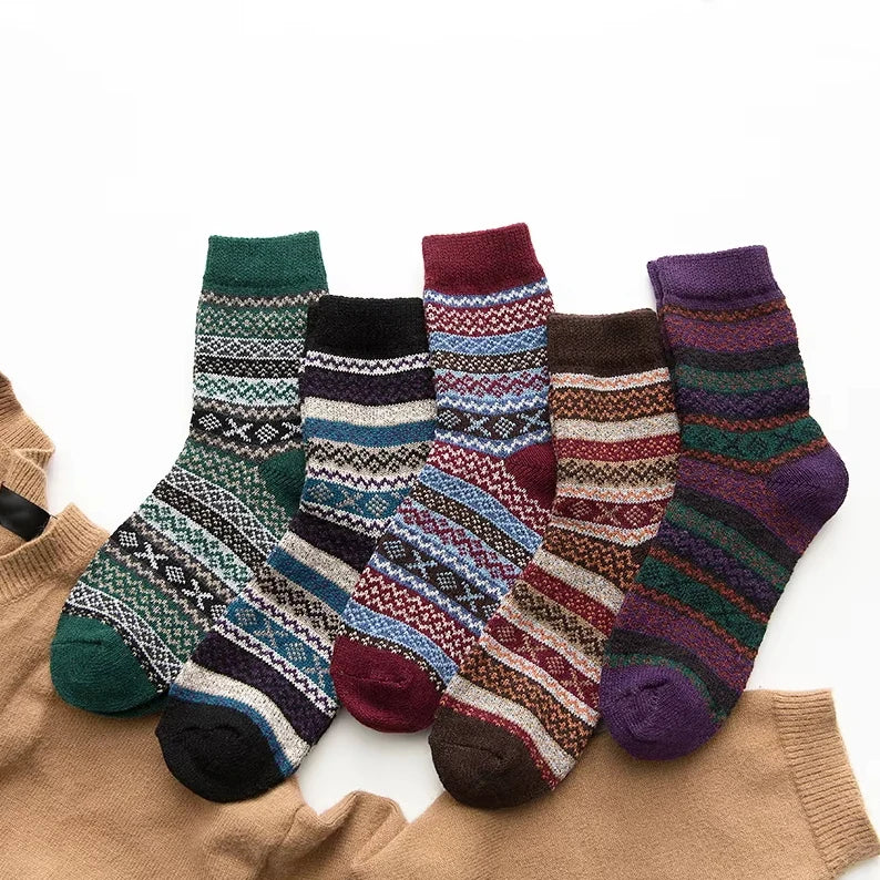 CowLost | sporting-goods-5-pairs-winter-thick-warm-women-vintage-socks |28
