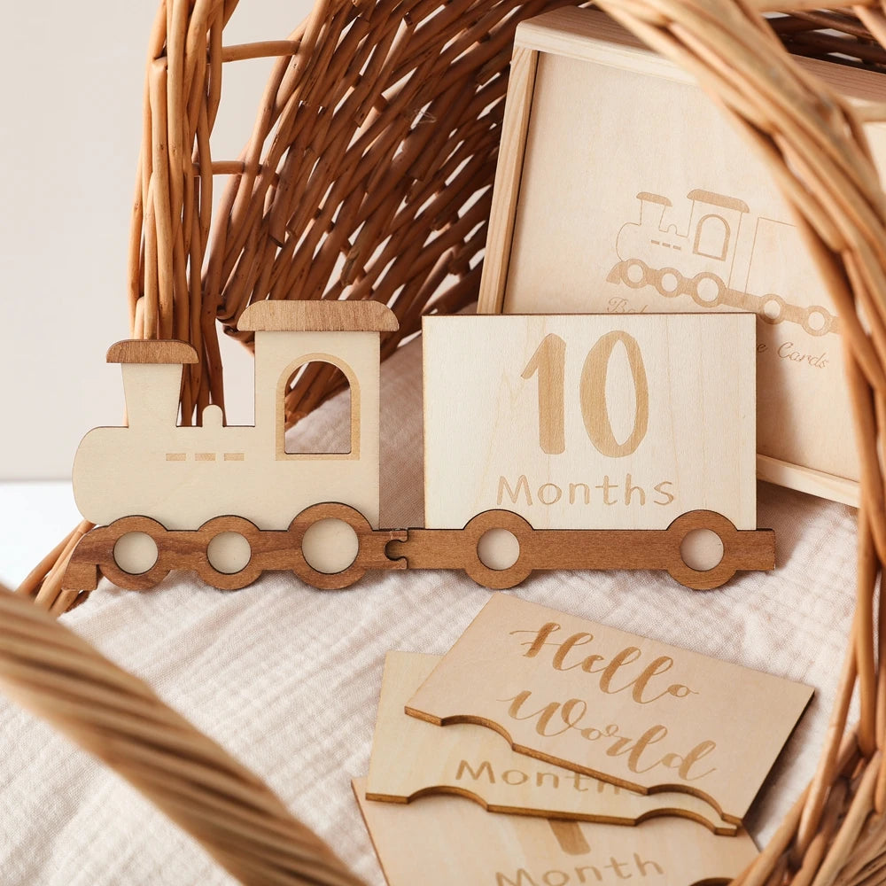 CowLost | baby-transport-accessories-wooden-baby-growth-milestone-cards-1-12-months-with-train-box-photo-props |8