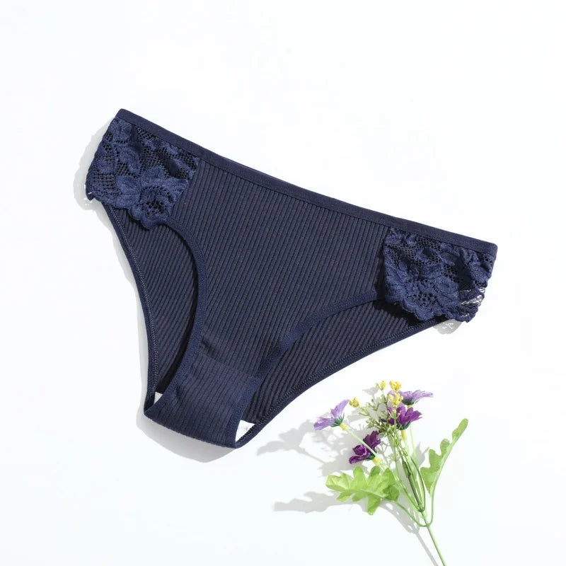 CowLost | product_id-3pcs-womens-cotton-lace-trim-low-rise-breathable-briefs-solid-panties |9