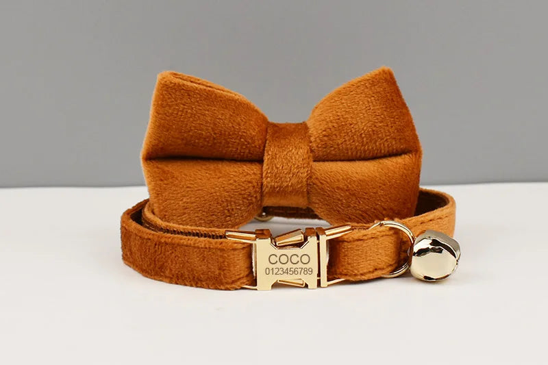 CowLost | neckties-personalized-luxury-velvet-cat-collar-with-bell-and-bow-tie |7